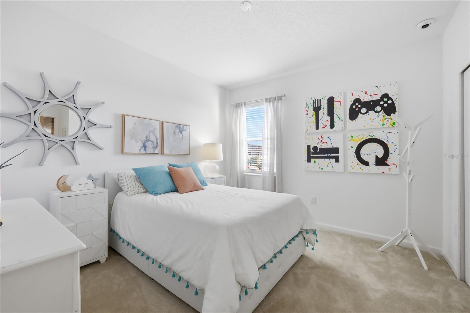 Image 22 of 39 For 4569 Cabello Loop