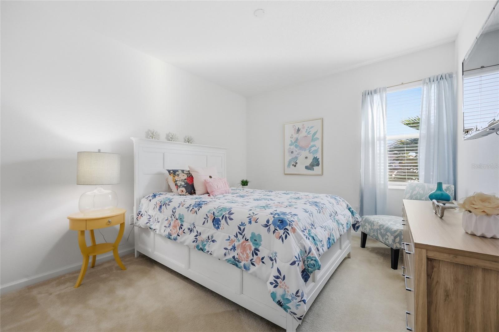 Image 23 of 39 For 4569 Cabello Loop