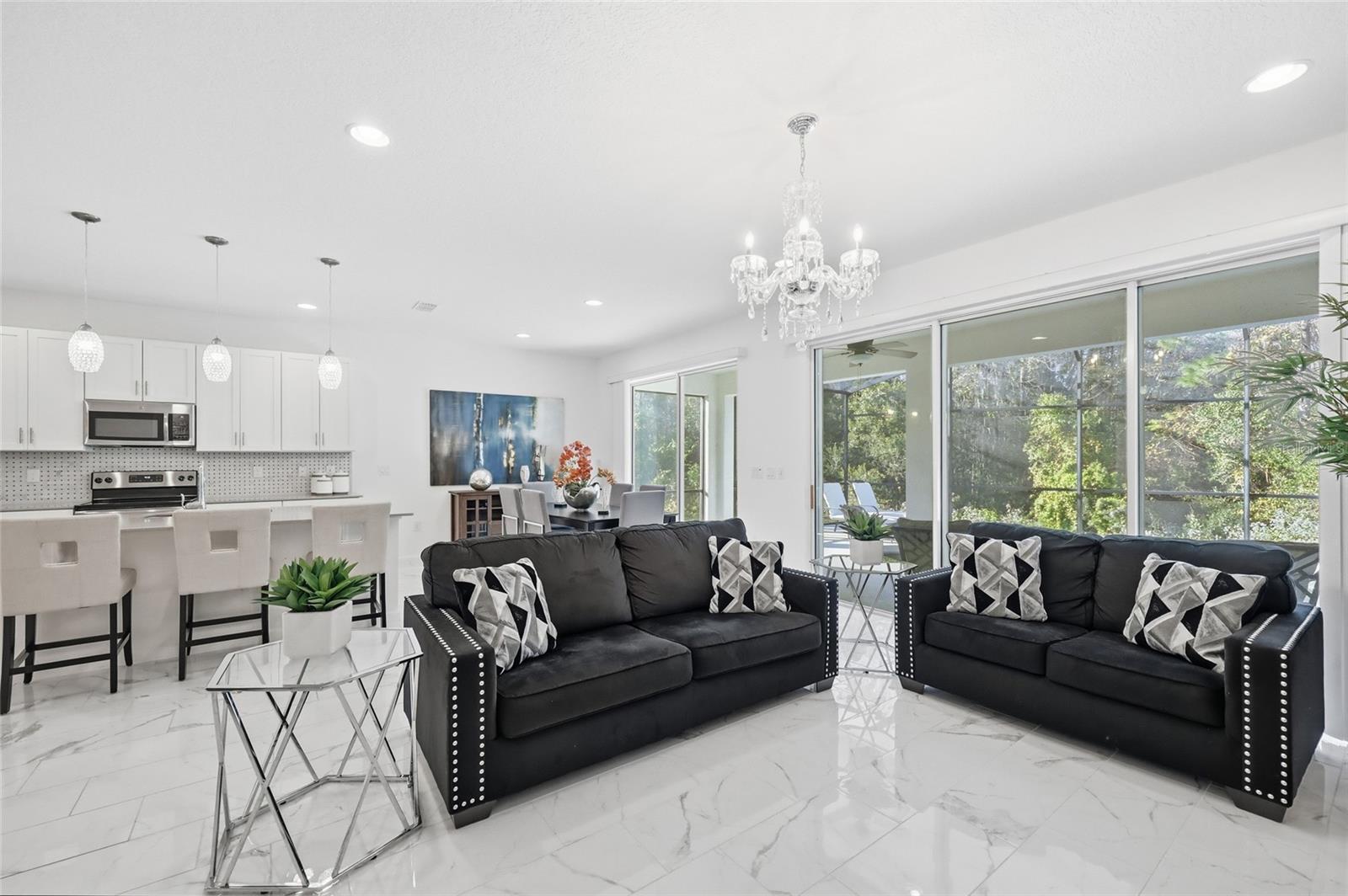 Image 7 of 39 For 4569 Cabello Loop