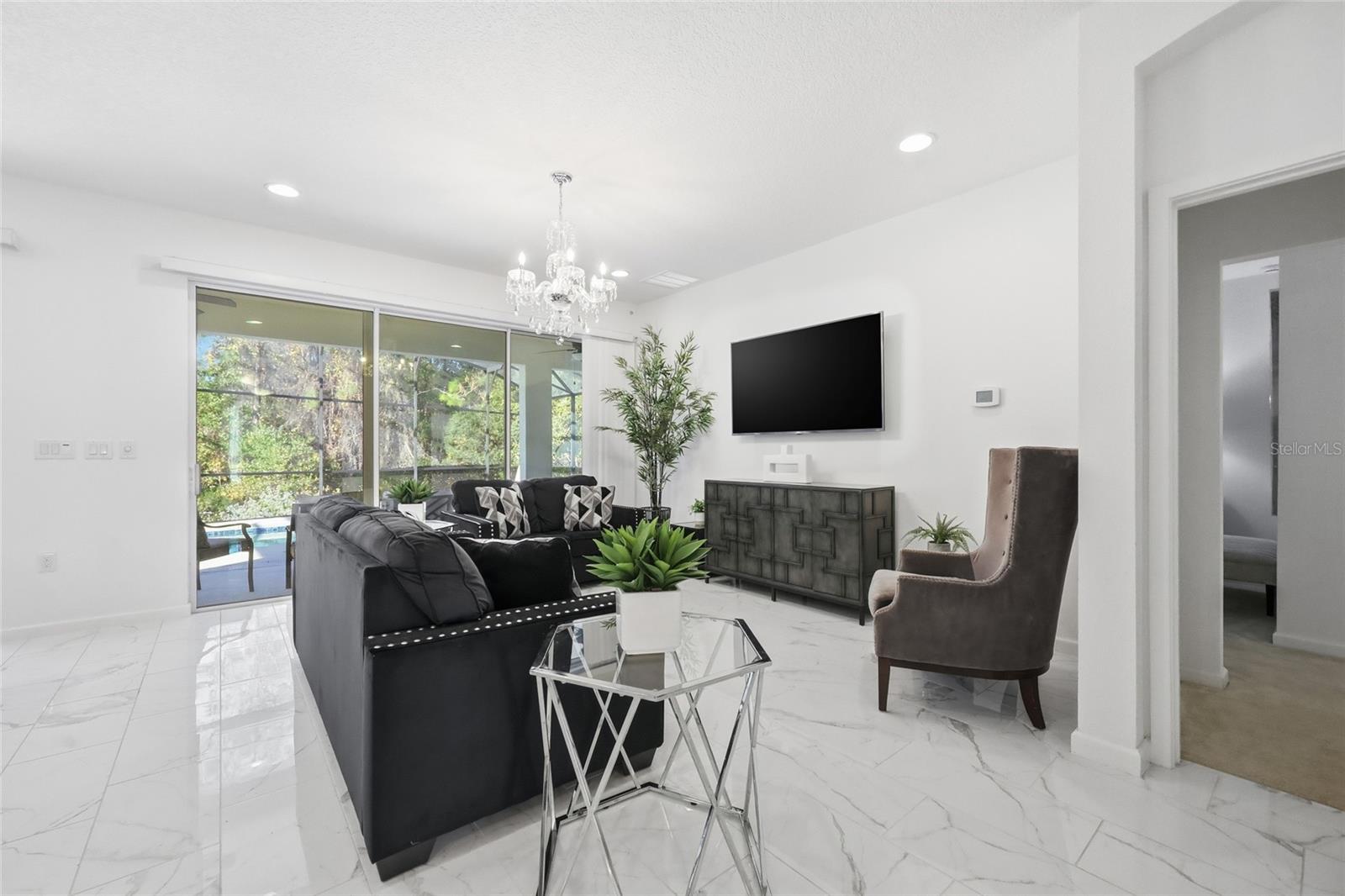 Image 8 of 39 For 4569 Cabello Loop