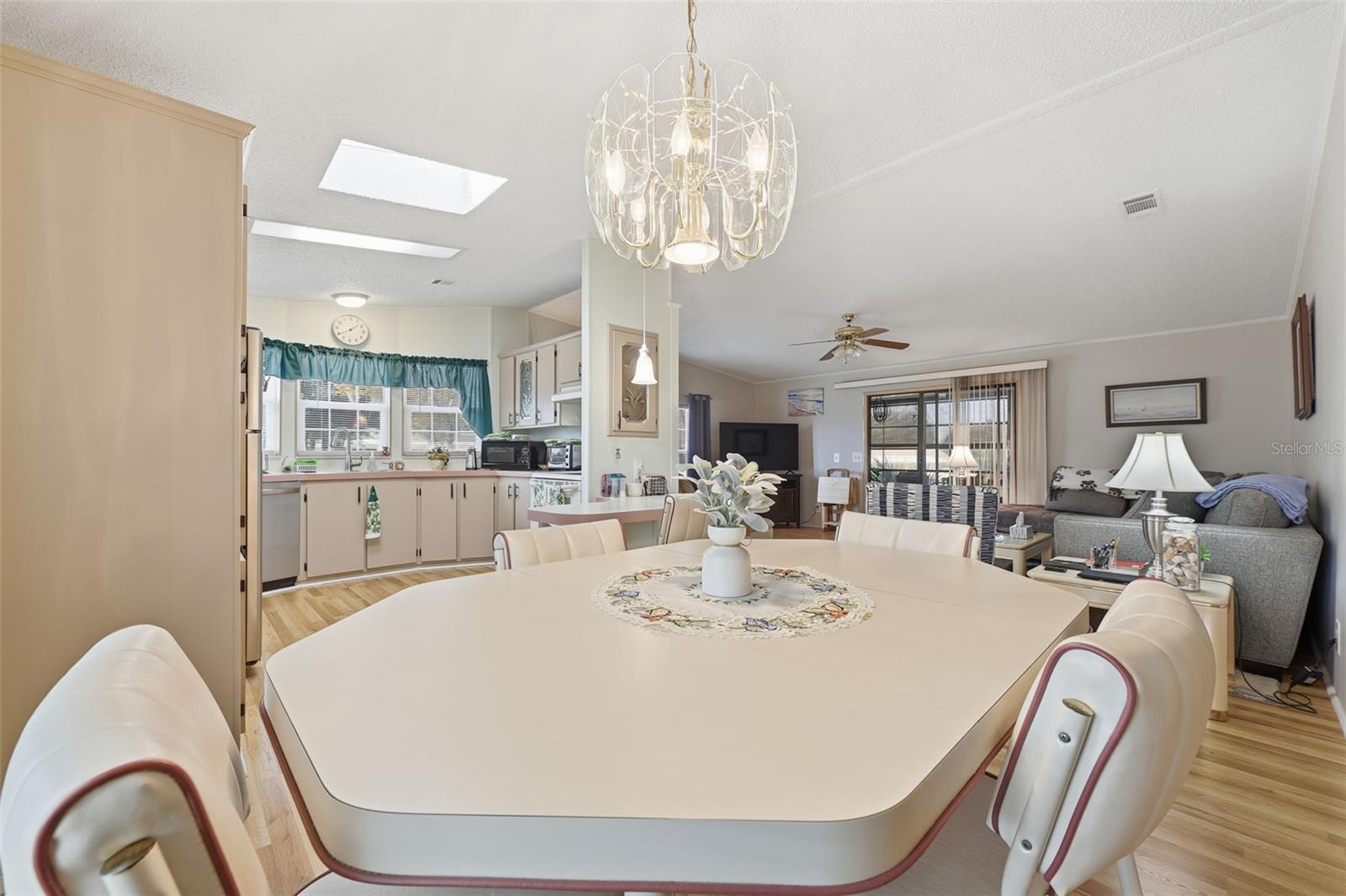 Image 12 of 24 For 523 Tivoli Park Drive