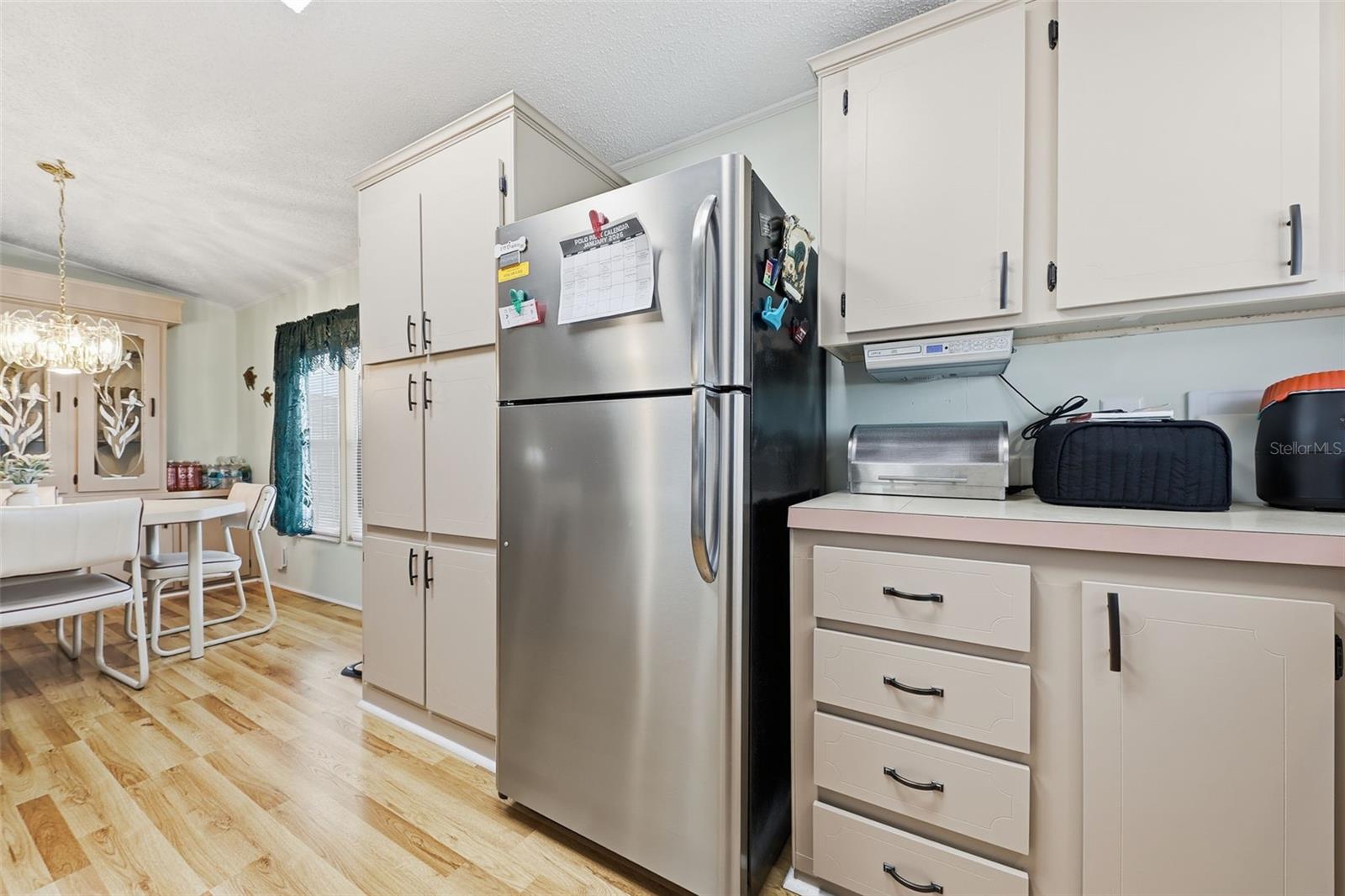 Image 17 of 24 For 523 Tivoli Park Drive