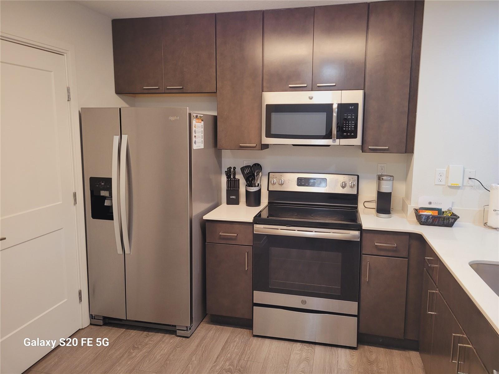 Image 5 of 27 For 14501 Grove Resort Avenue 3228