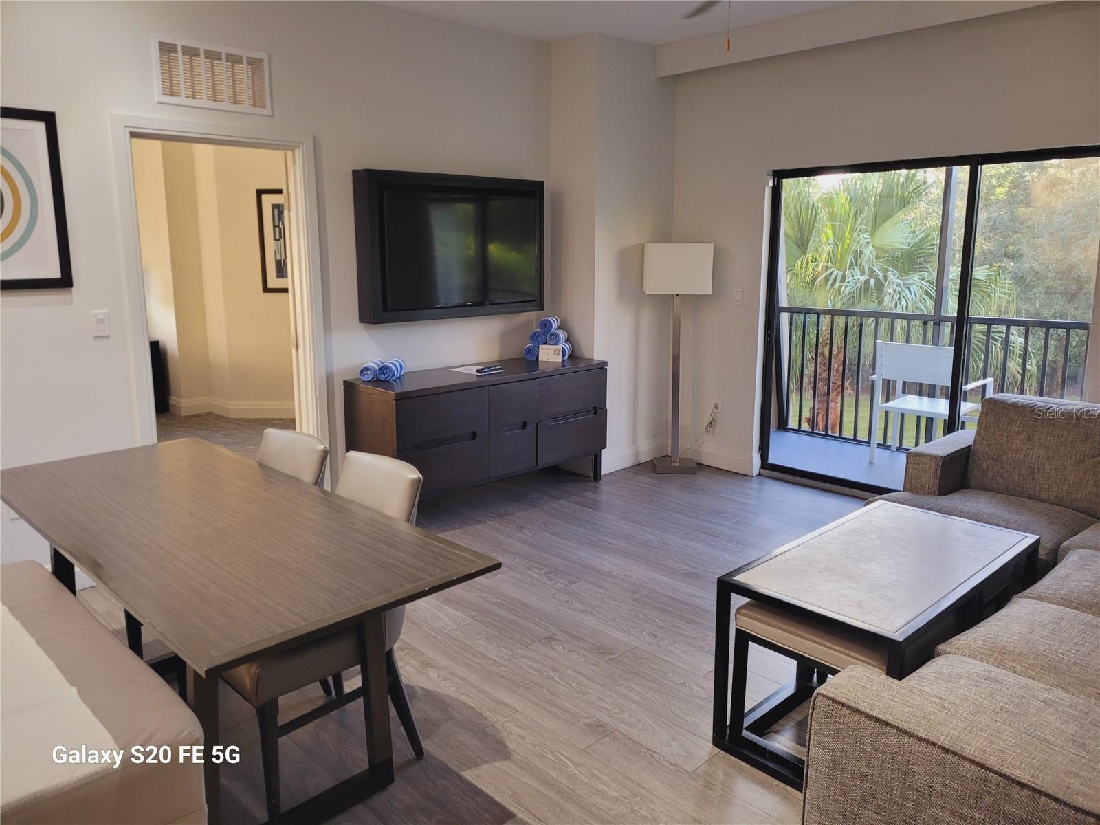 Image 7 of 27 For 14501 Grove Resort Avenue 3228