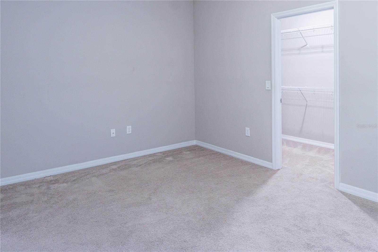 Image 32 of 40 For 11926 Sands Cove