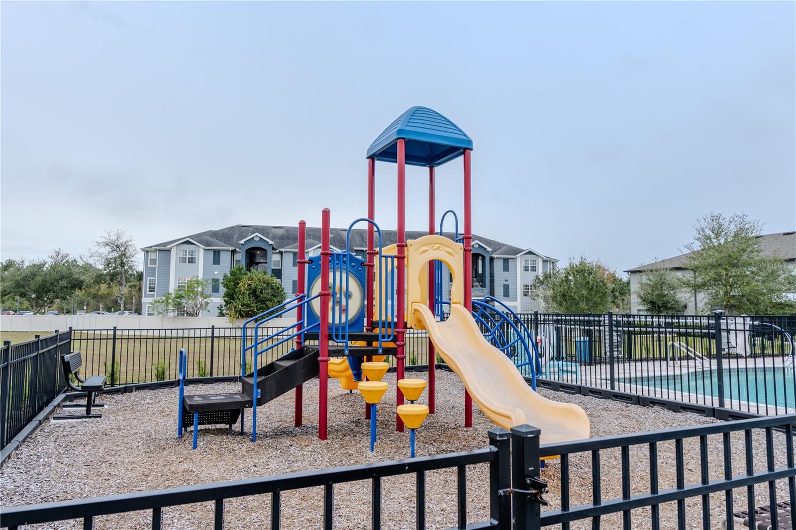 Image 33 of 40 For 11926 Sands Cove