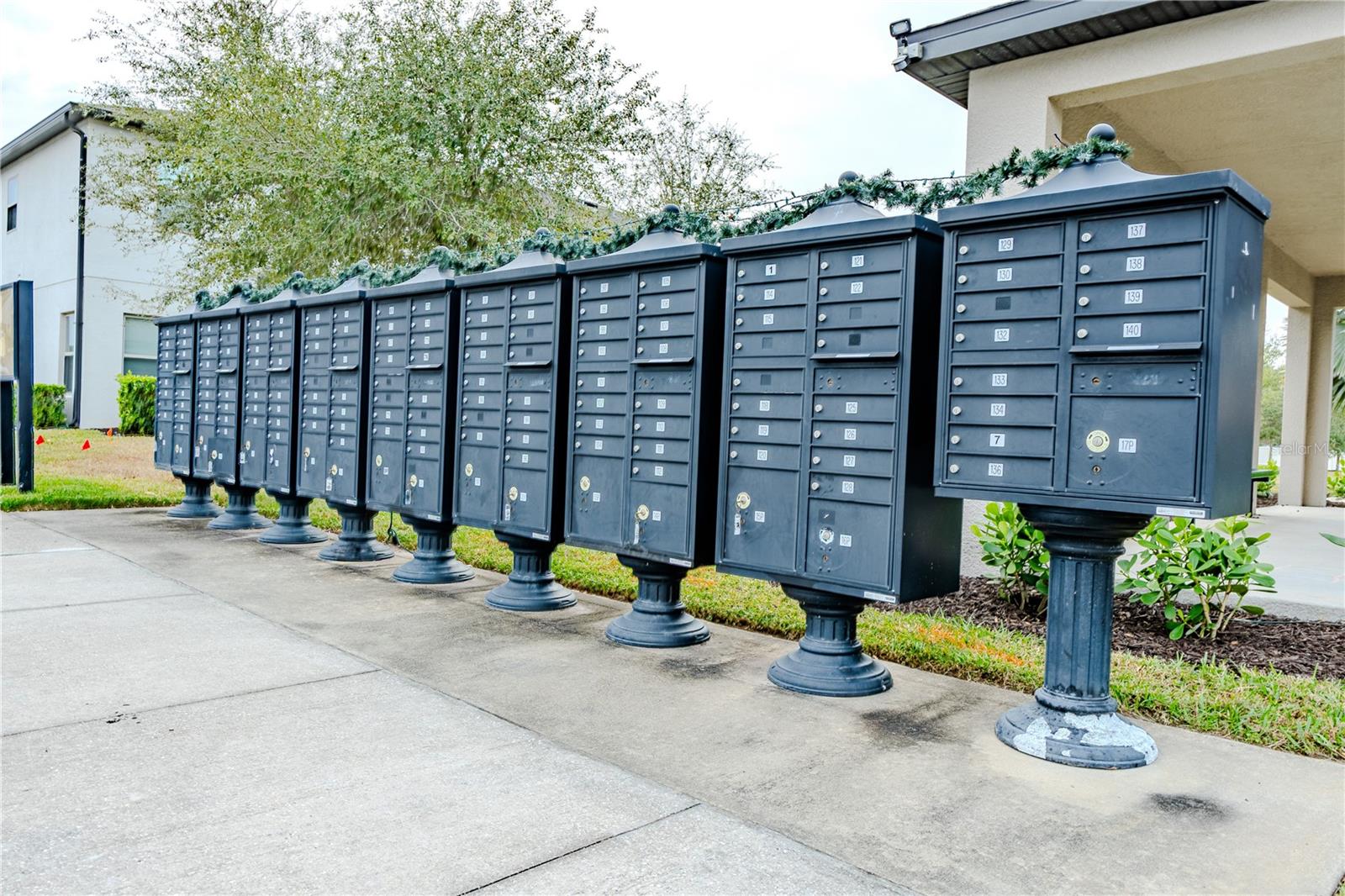 Image 38 of 40 For 11926 Sands Cove