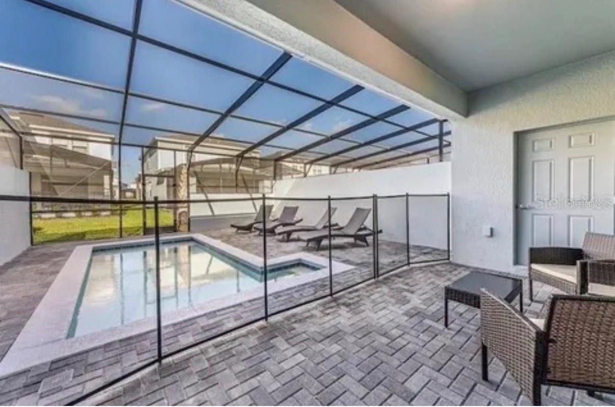 Image 10 of 26 For 8919 Sydney Avenue