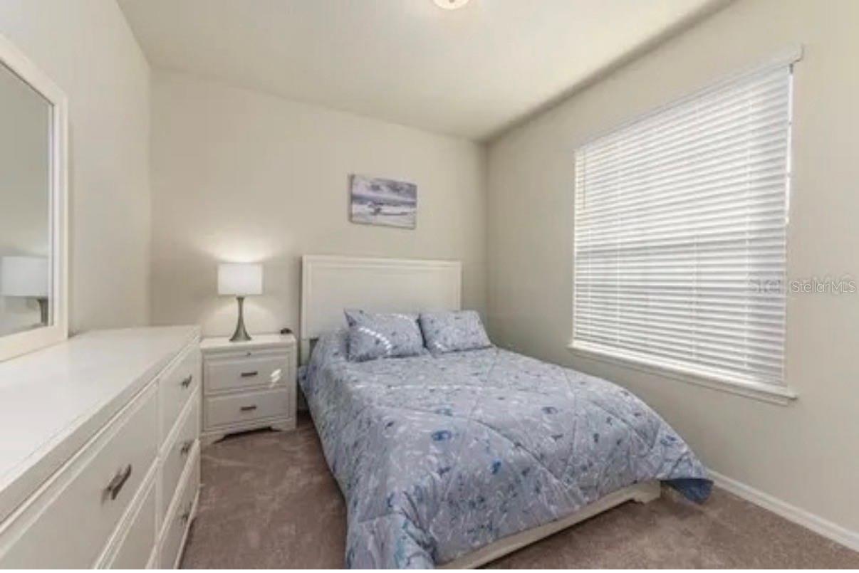 Image 18 of 26 For 8919 Sydney Avenue