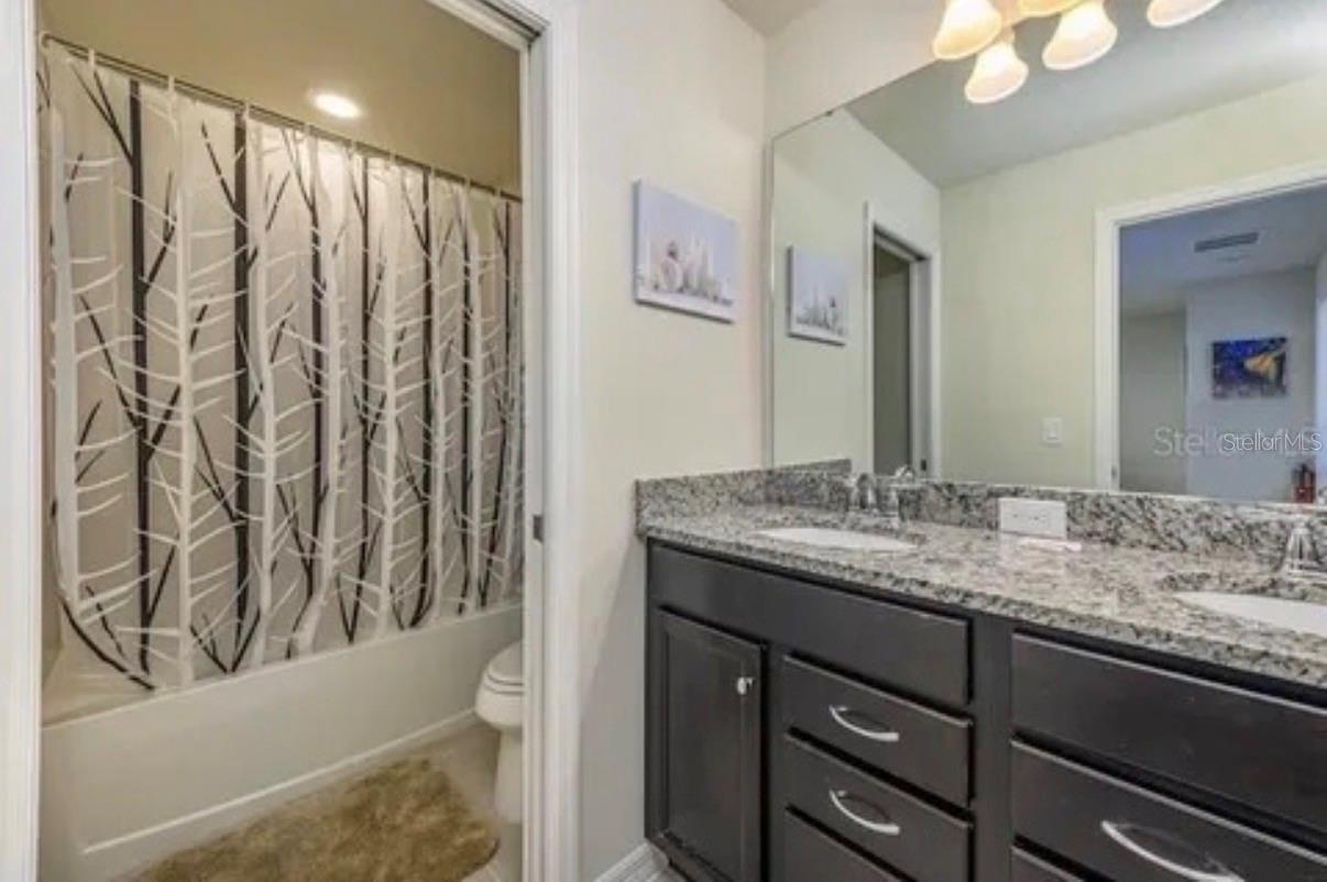 Image 19 of 26 For 8919 Sydney Avenue