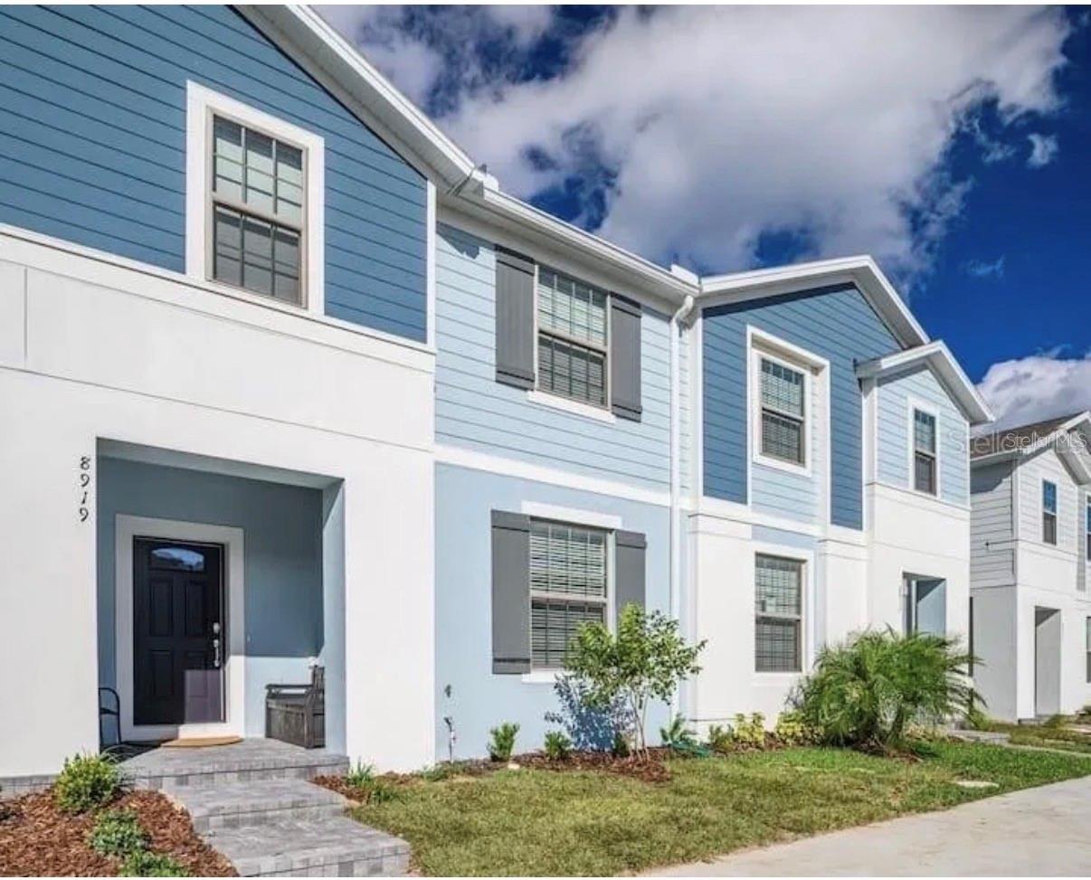 Image 2 of 26 For 8919 Sydney Avenue