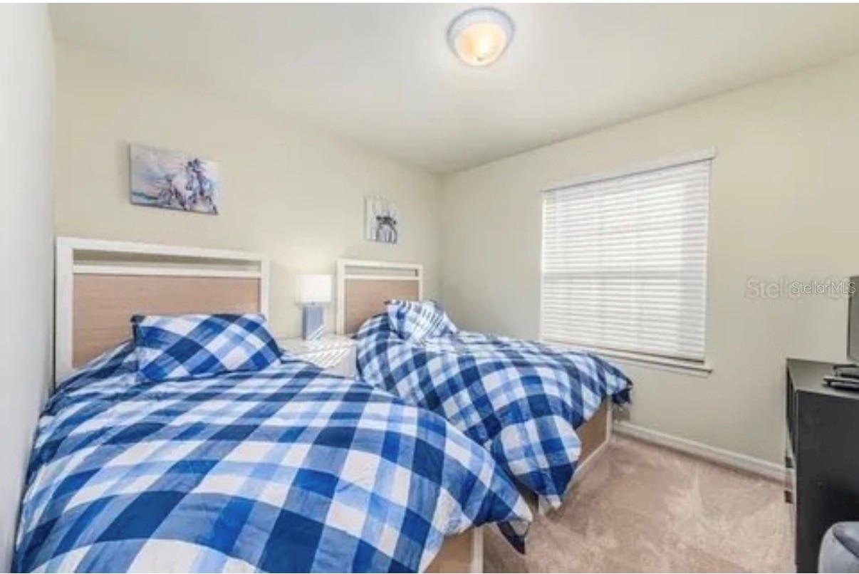 Image 20 of 26 For 8919 Sydney Avenue