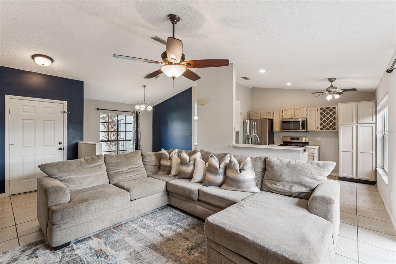 Image 5 of 32 For 14217 Goodings Lane