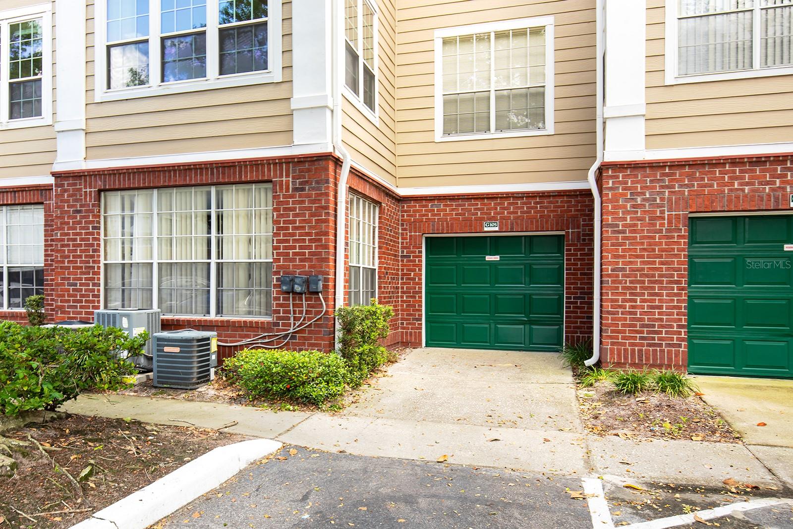 Image 2 of 21 For 13015 Plantation Park Circle 1027