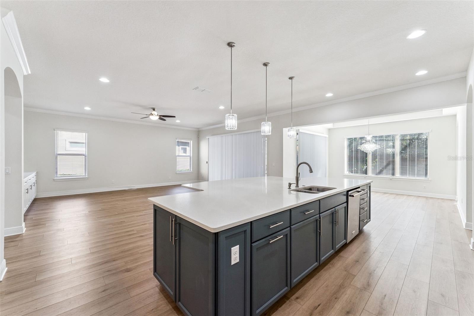 Image 10 of 49 For 10819 Savona Way