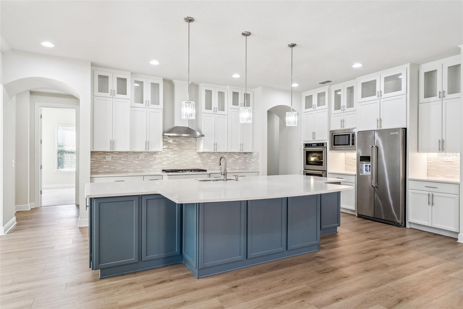 Image 11 of 49 For 10819 Savona Way