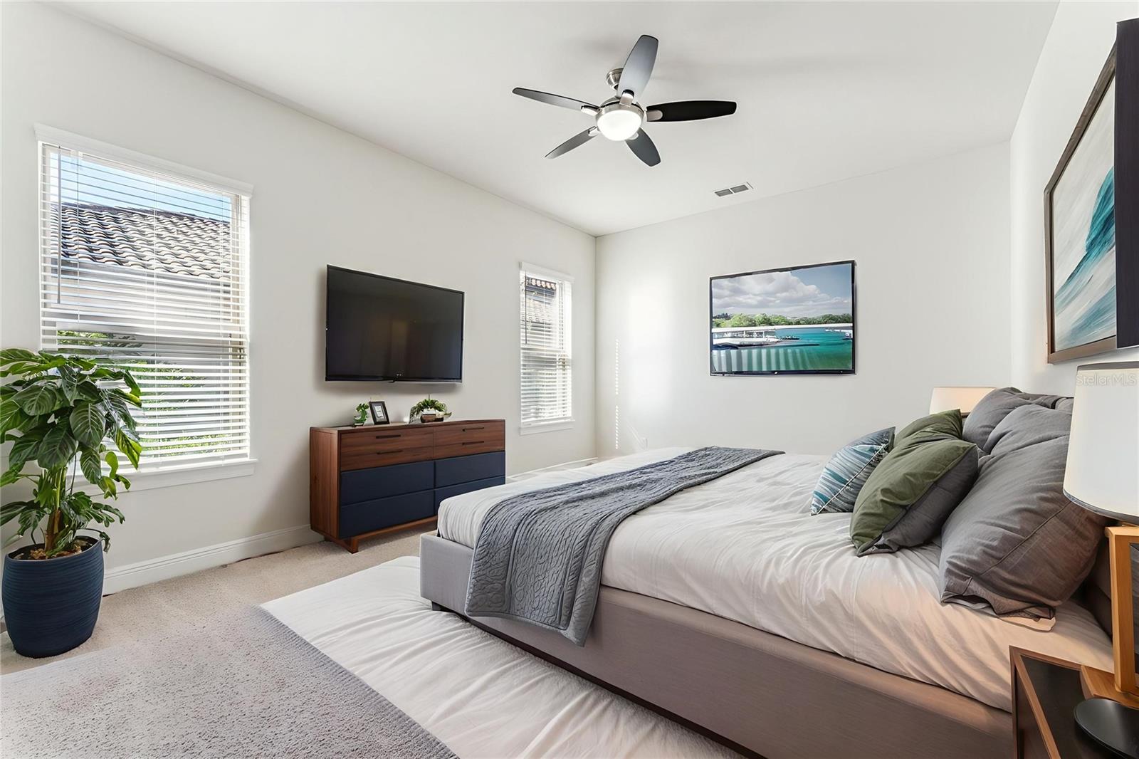 Image 29 of 49 For 10819 Savona Way