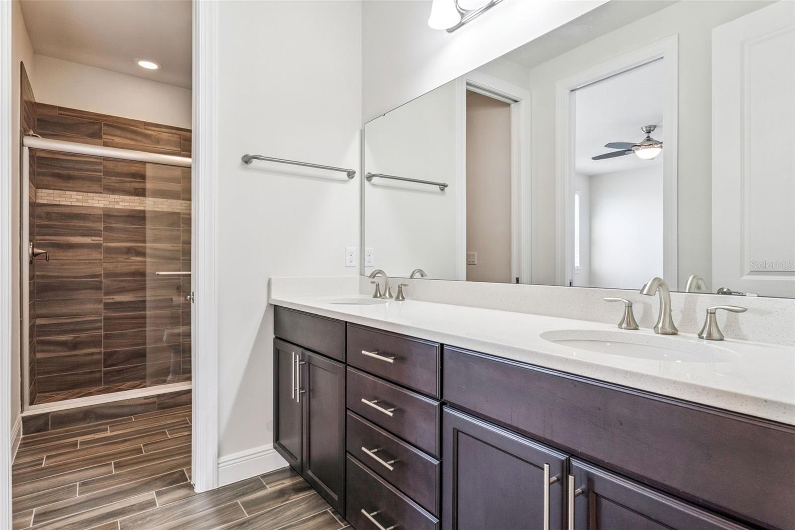 Image 30 of 49 For 10819 Savona Way