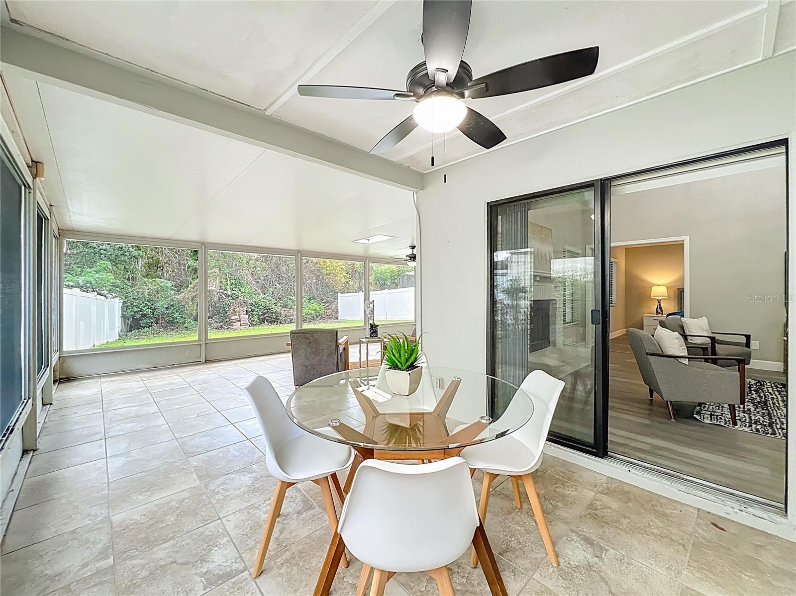 Image 12 of 60 For 271 Morning Glory Drive