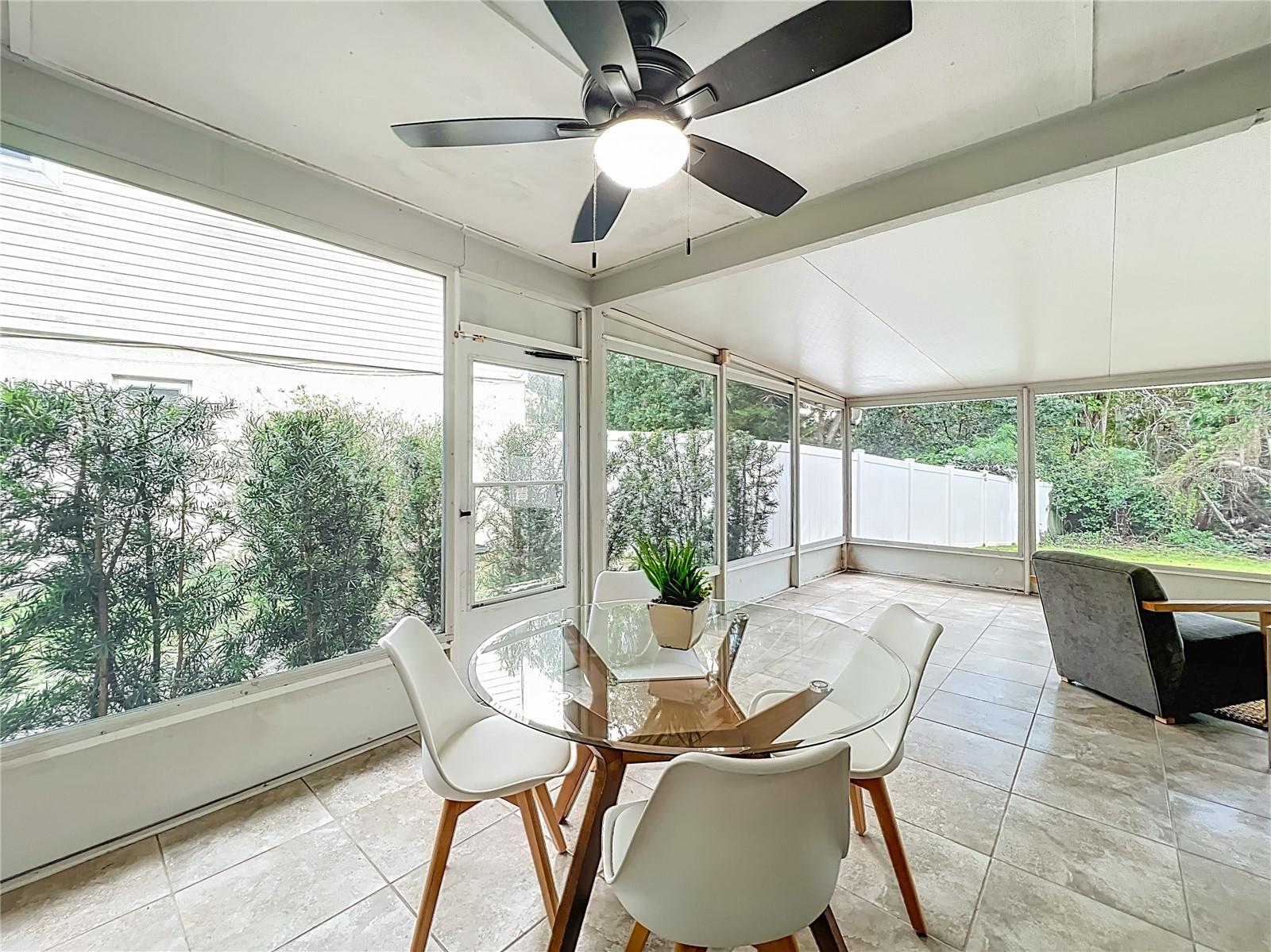 Image 44 of 60 For 271 Morning Glory Drive