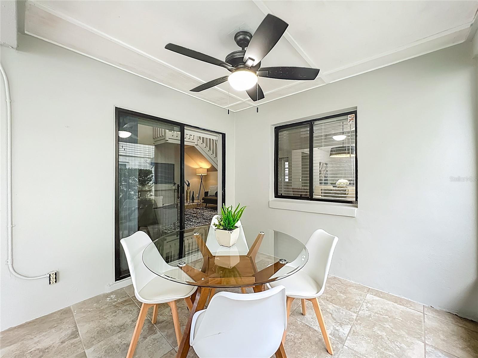 Image 45 of 60 For 271 Morning Glory Drive