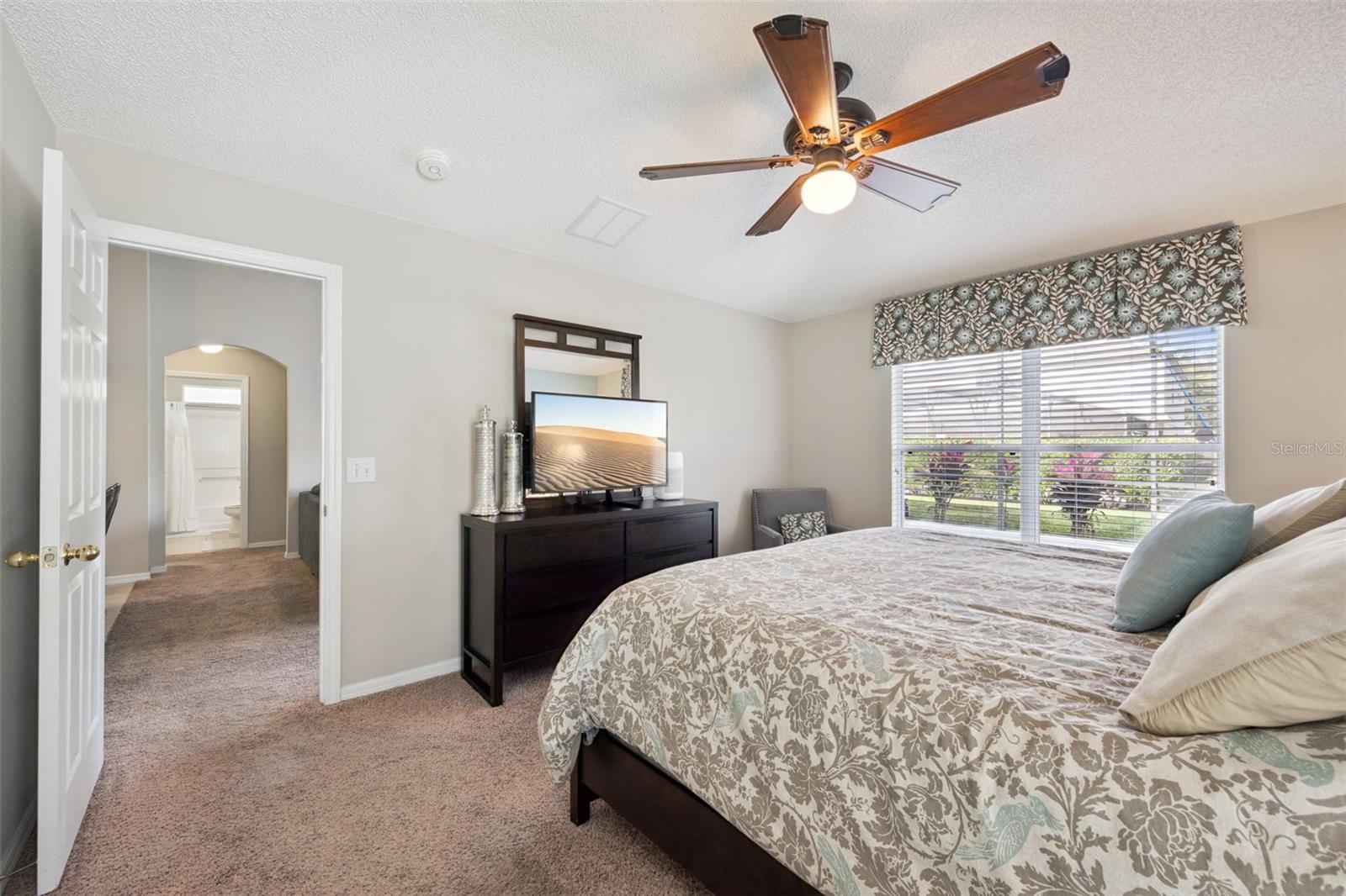 Image 19 of 60 For 2686 Emerald Island Boulevard