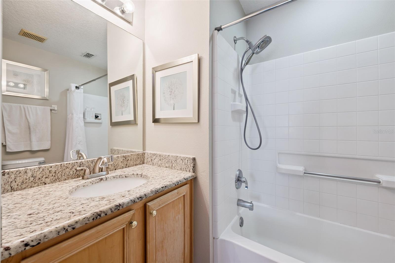 Image 27 of 60 For 2686 Emerald Island Boulevard