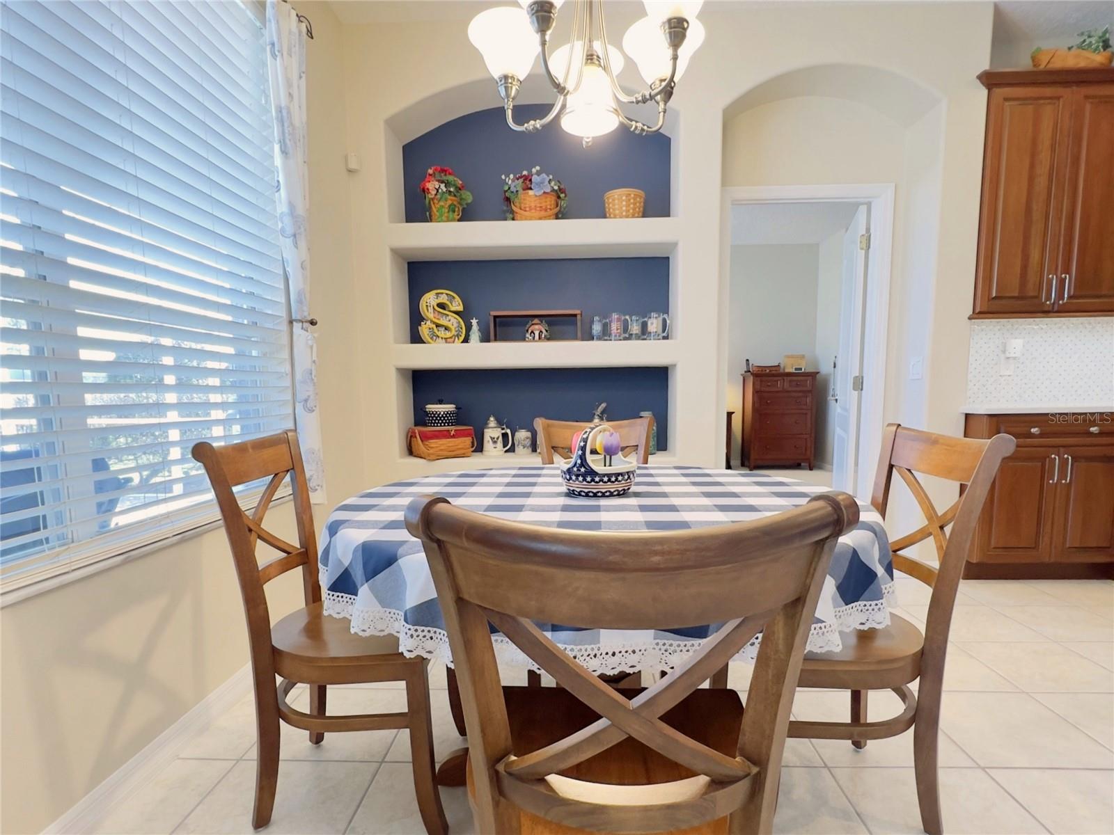 Image 10 of 70 For 2055 Sunset Terrace Drive