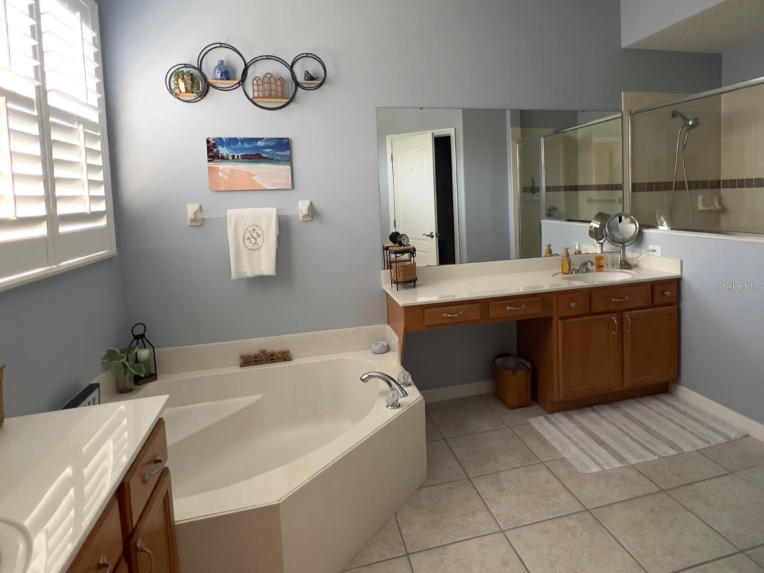 Image 24 of 70 For 2055 Sunset Terrace Drive