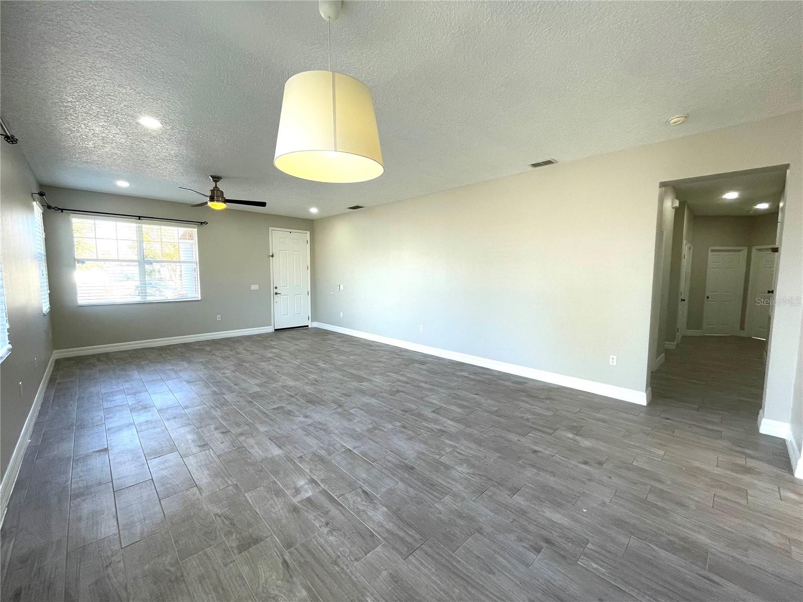 Image 6 of 33 For 4032 Meadowlark Drive