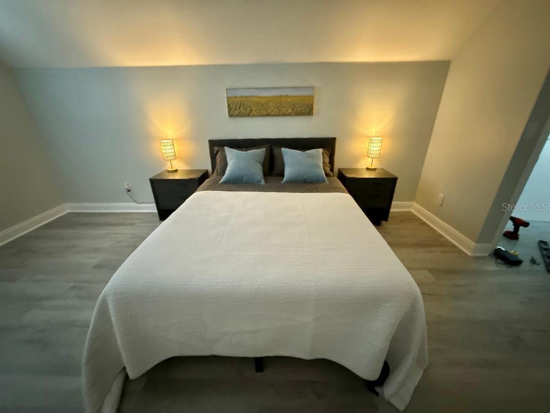 Image 32 of 34 For 1183-b Chestnut Street