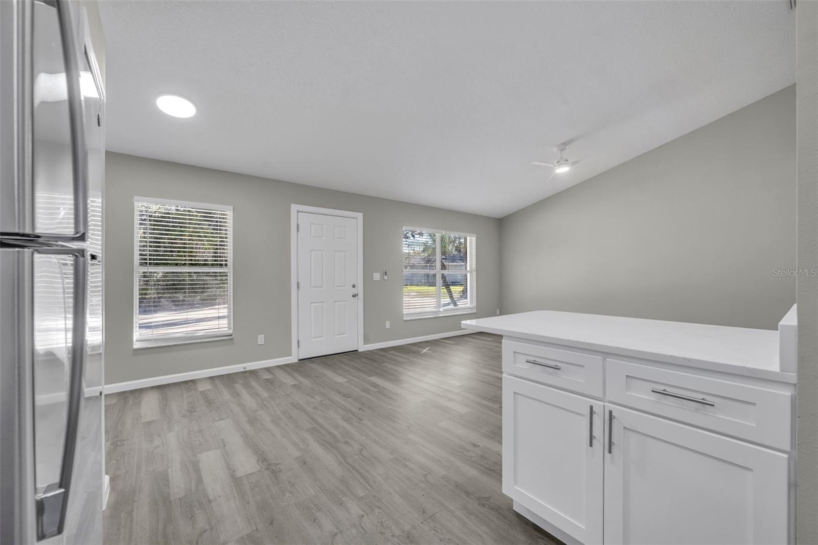 Image 16 of 17 For 782 Lincoln Parkway