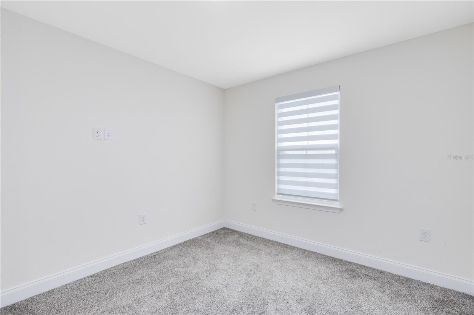 Image 20 of 34 For 1765 Petiole Place