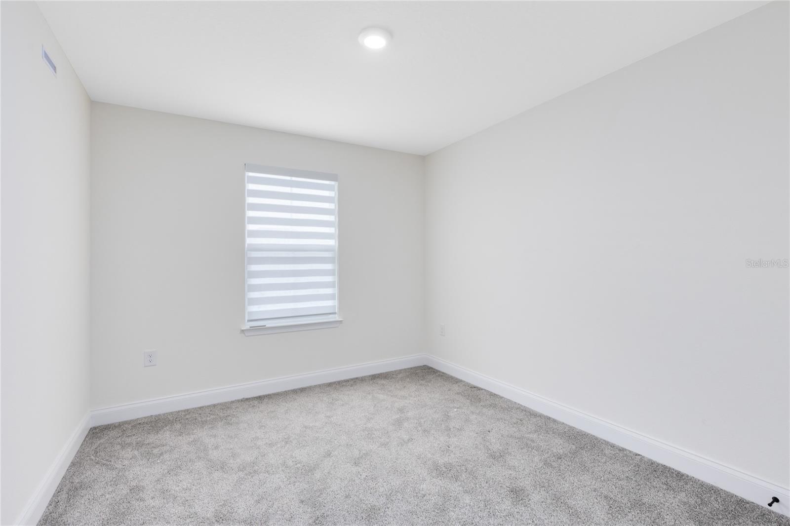 Image 21 of 34 For 1765 Petiole Place