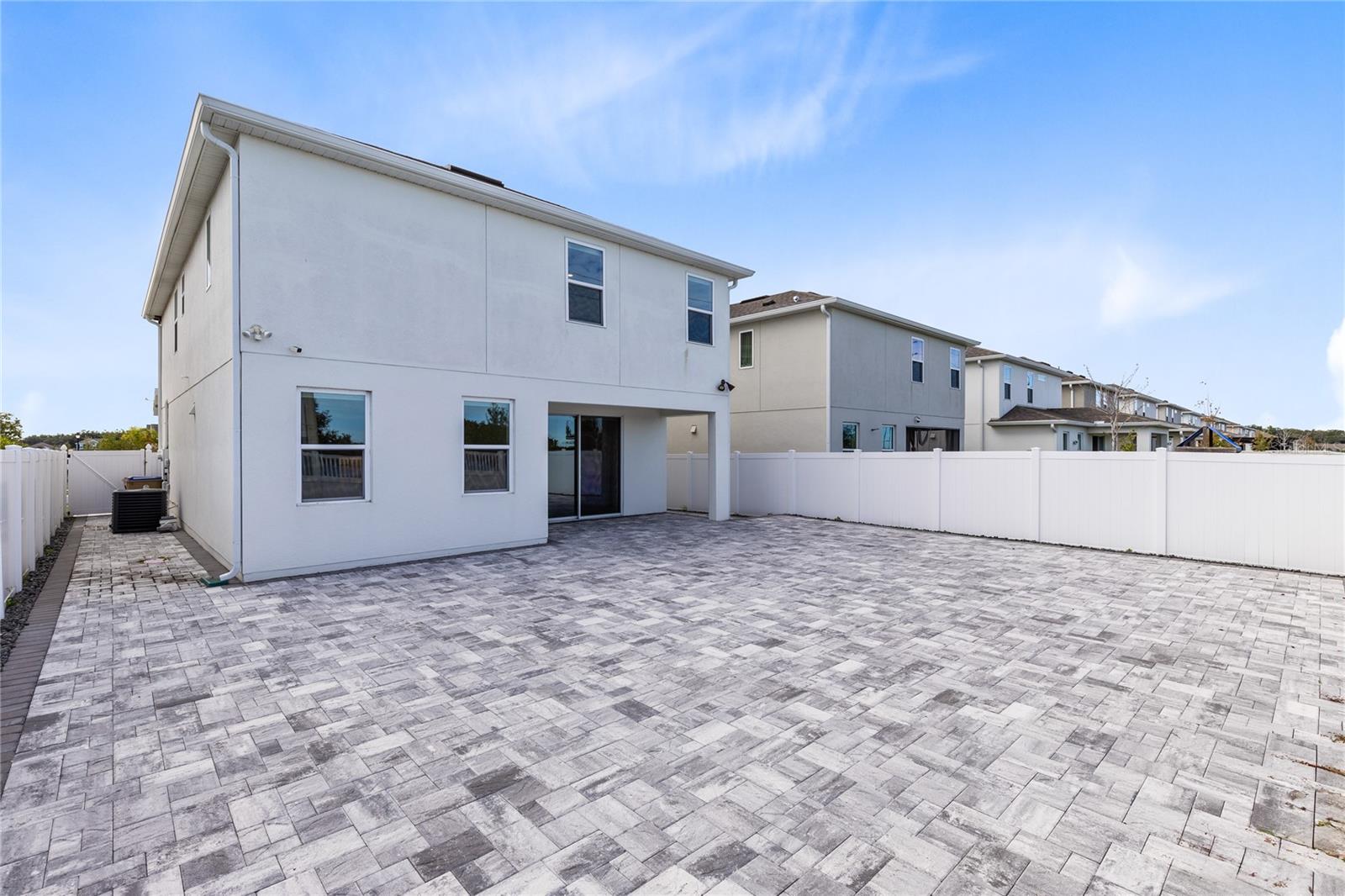 Image 26 of 34 For 1765 Petiole Place