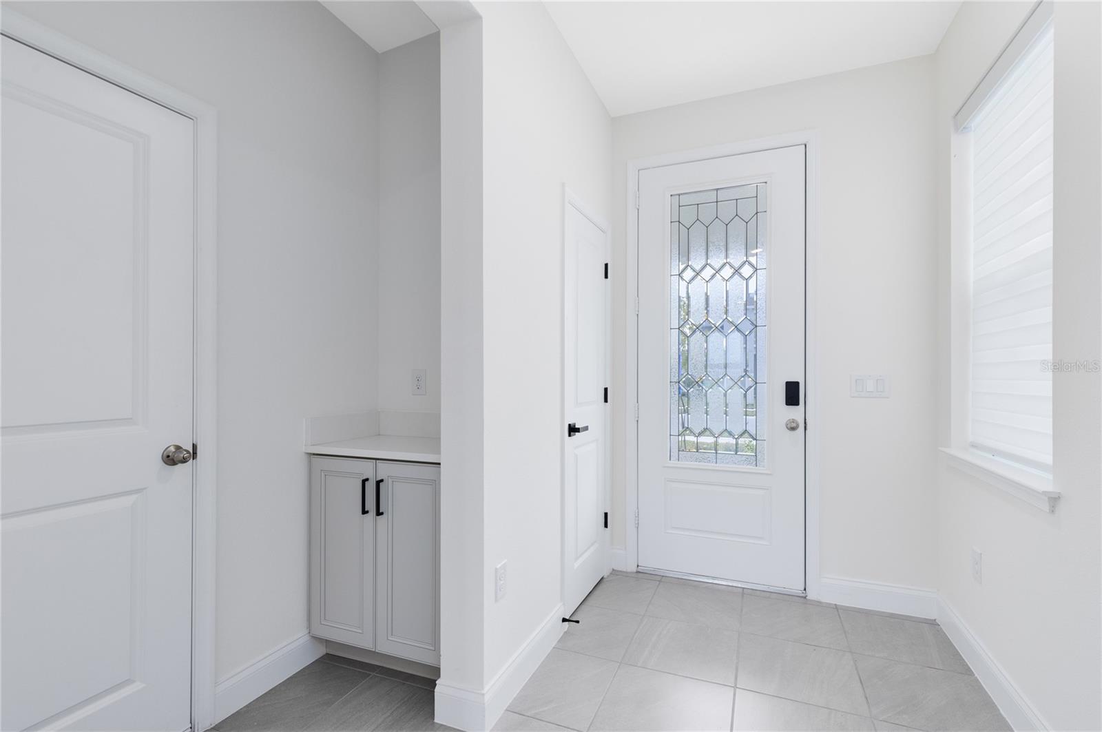 Image 9 of 34 For 1765 Petiole Place