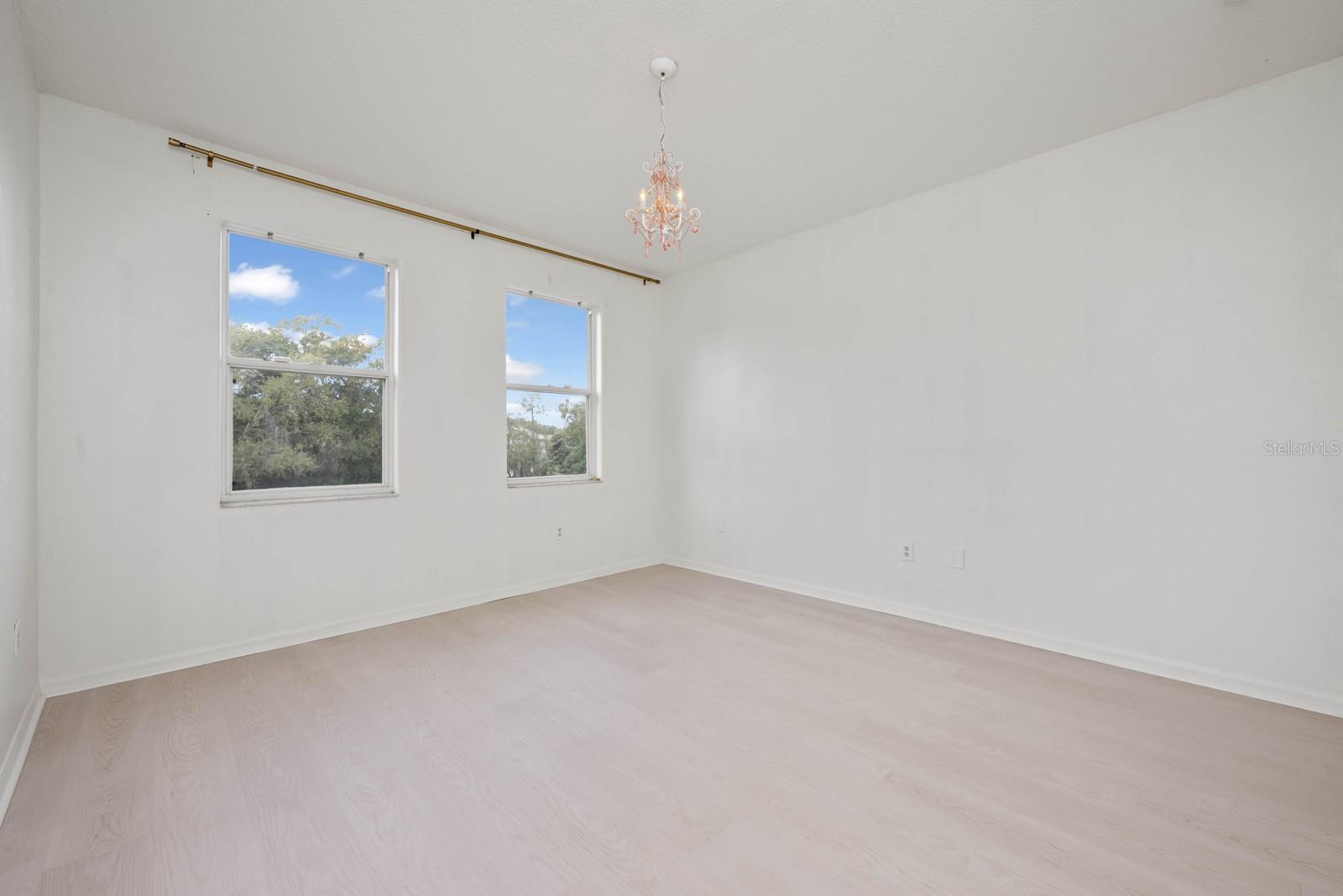 Image 15 of 32 For 6872 Westlake Boulevard