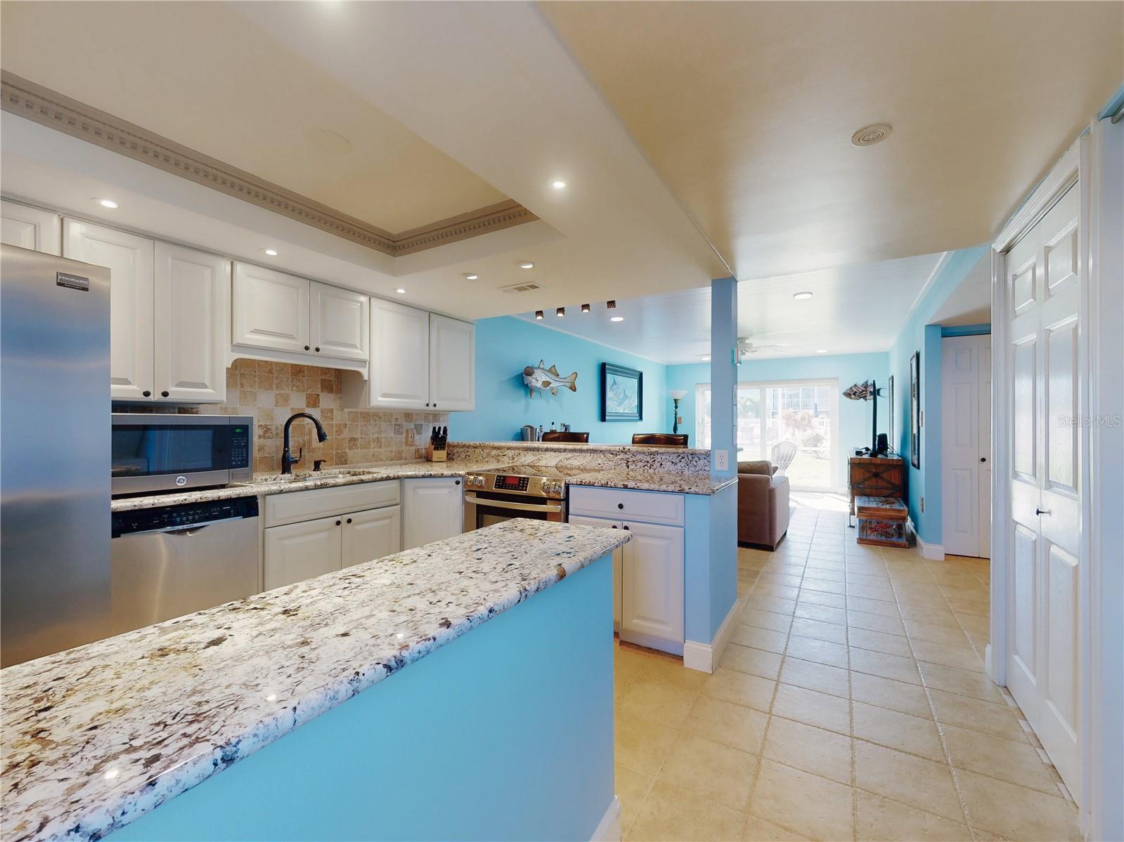 Image 12 of 68 For 325 Causeway  B107