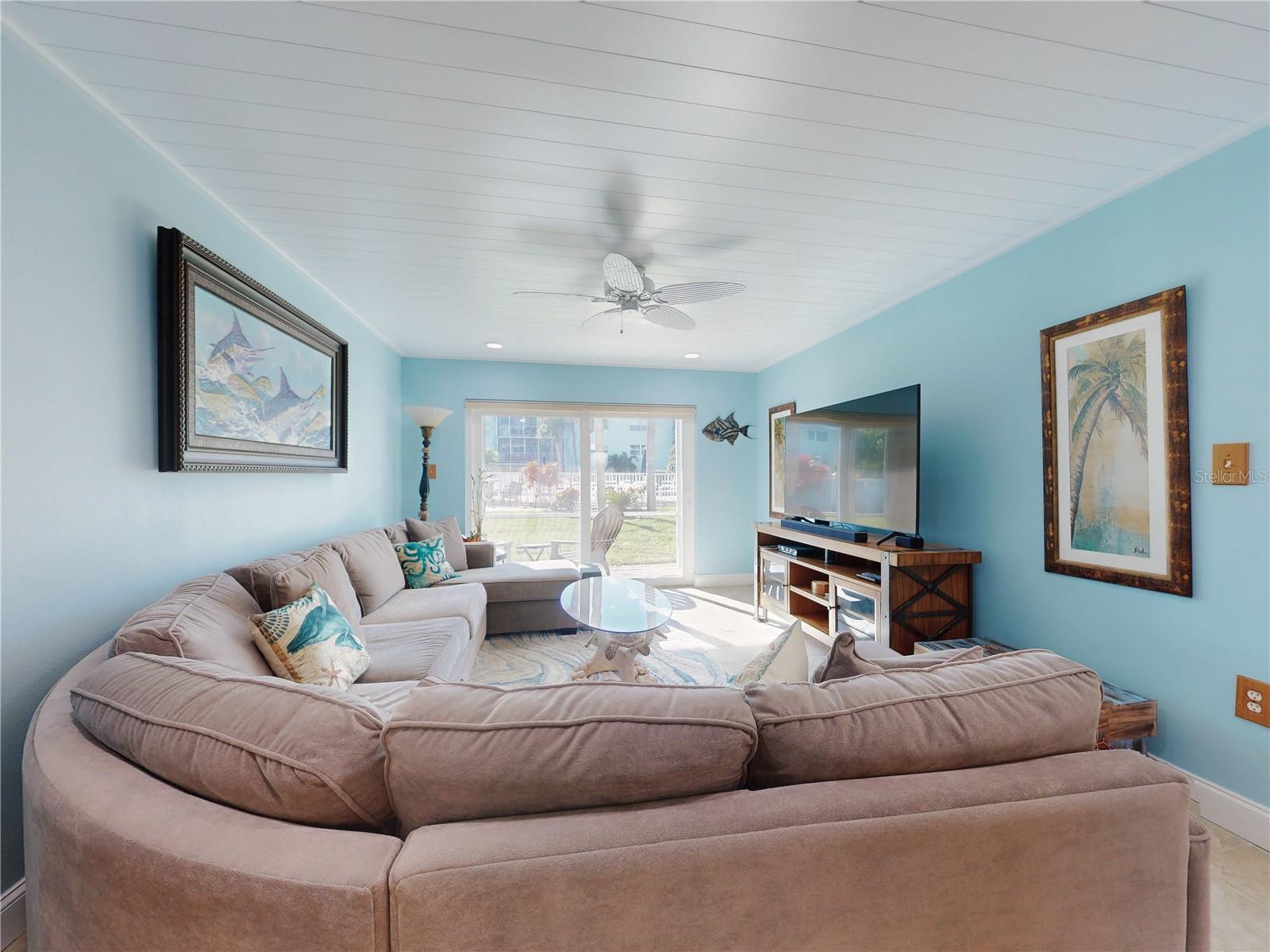 Image 21 of 68 For 325 Causeway  B107