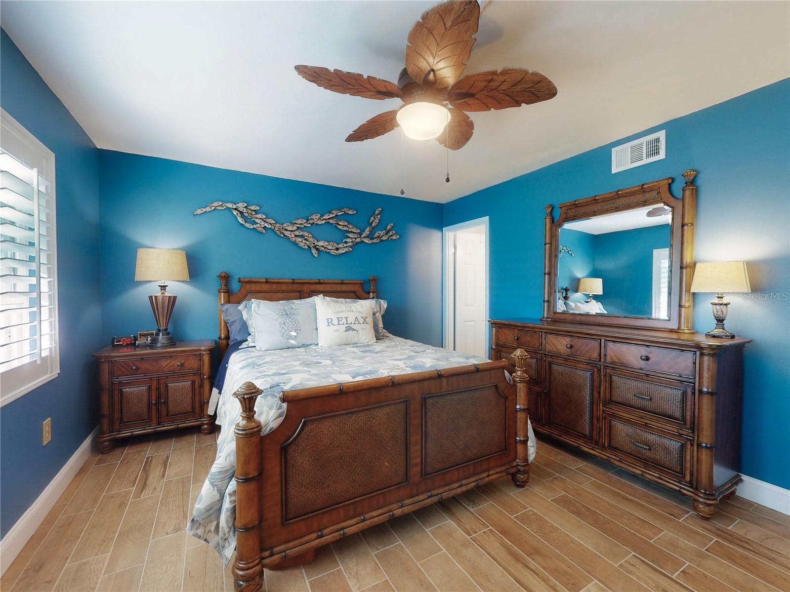 Image 38 of 68 For 325 Causeway  B107