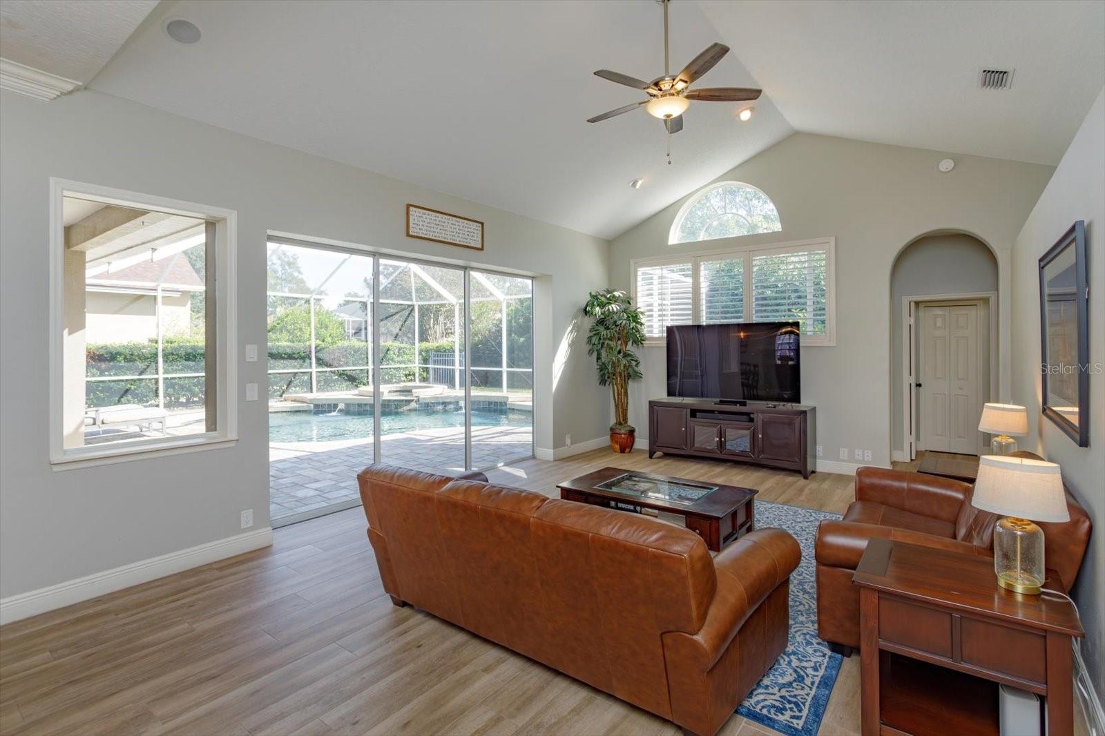 Image 15 of 47 For 5341 Fawn Woods Court