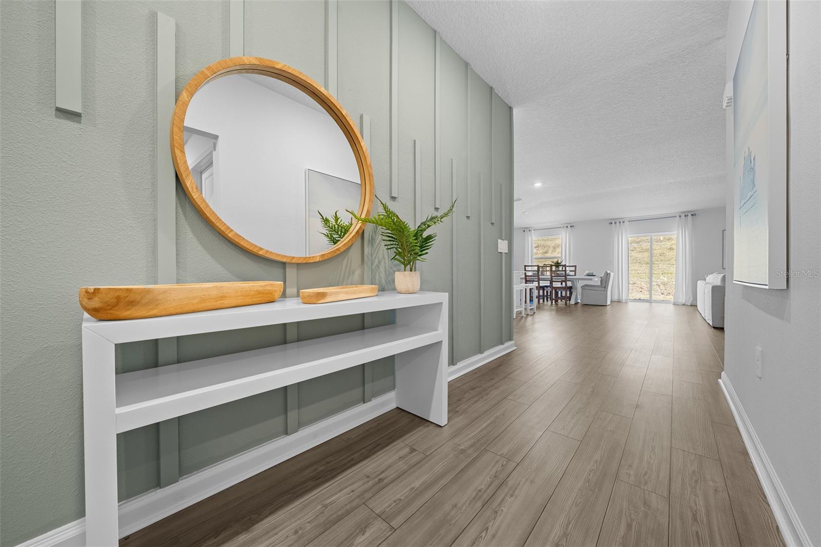 Image 18 of 31 For 4585 81st Loop