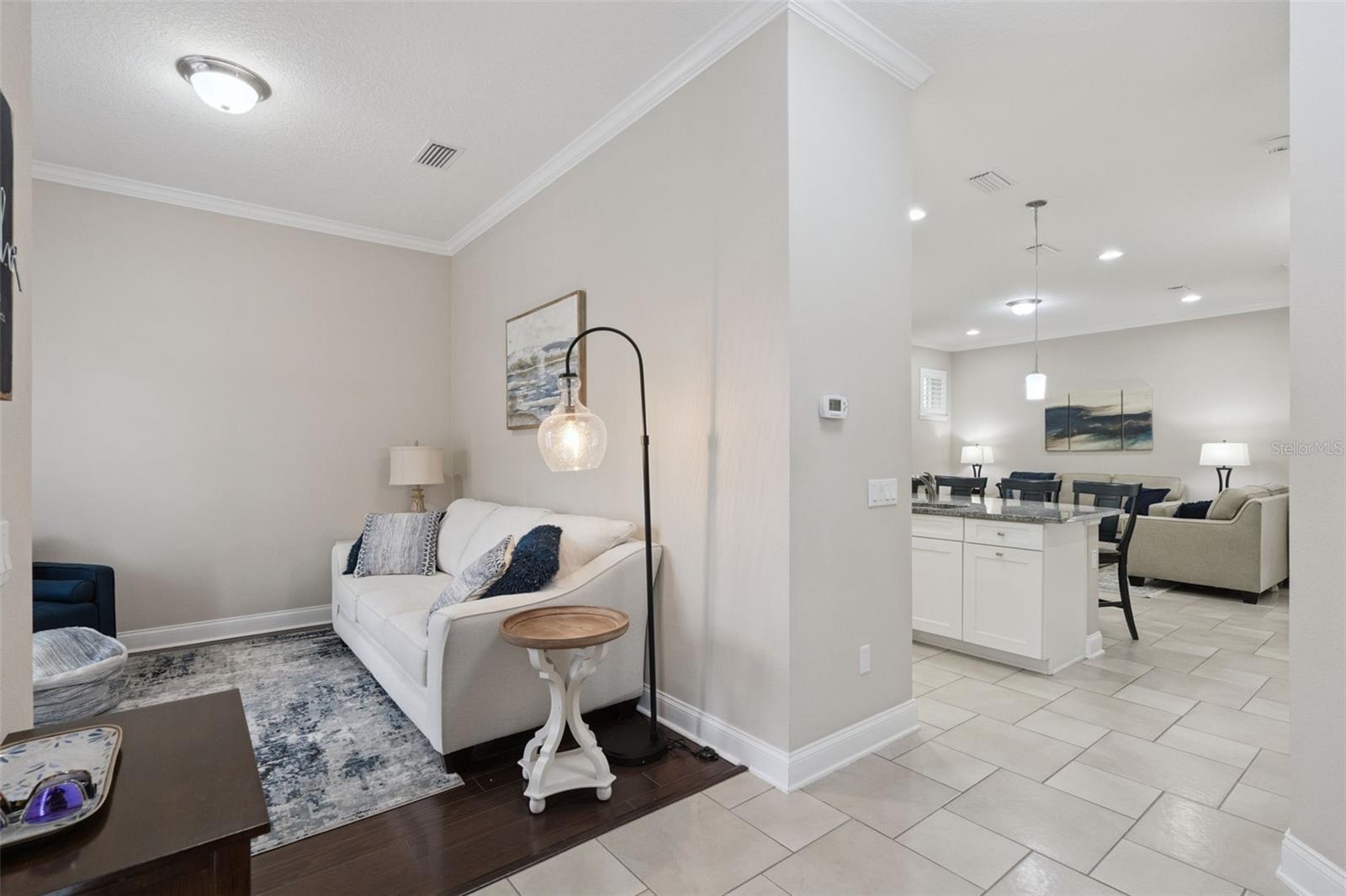 Image 10 of 82 For 1353 Navarre Street