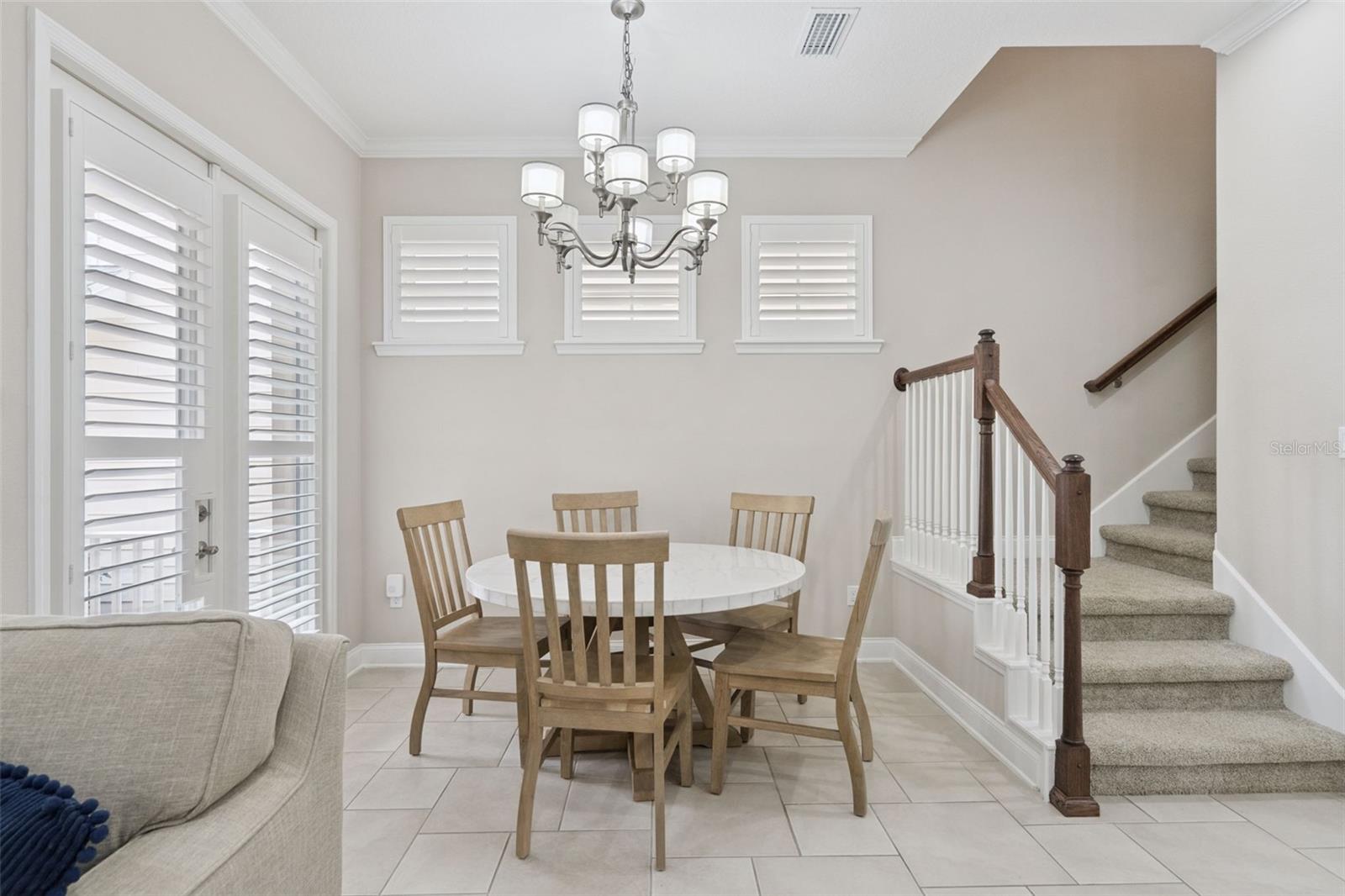 Image 17 of 82 For 1353 Navarre Street