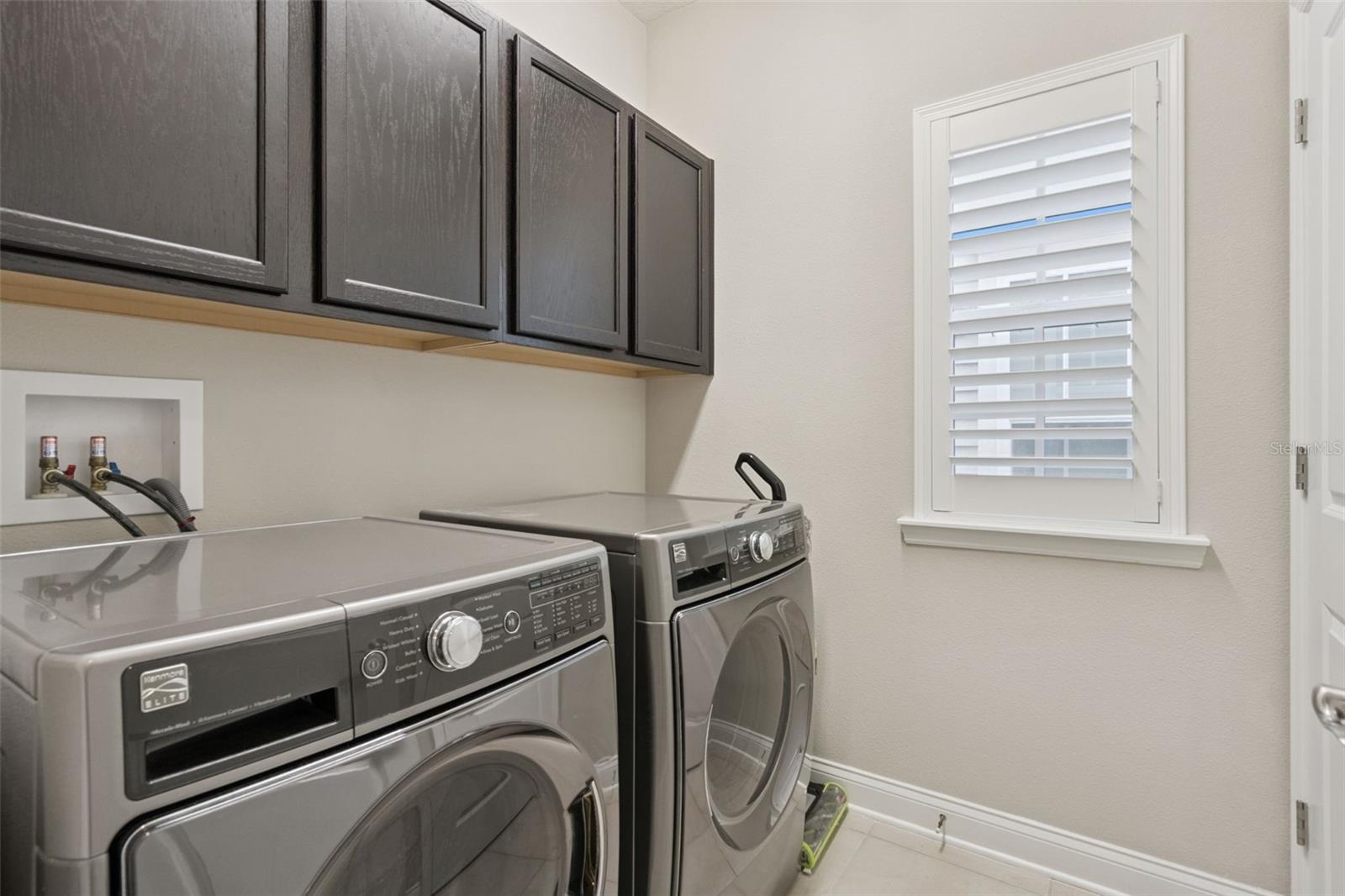 Image 40 of 82 For 1353 Navarre Street