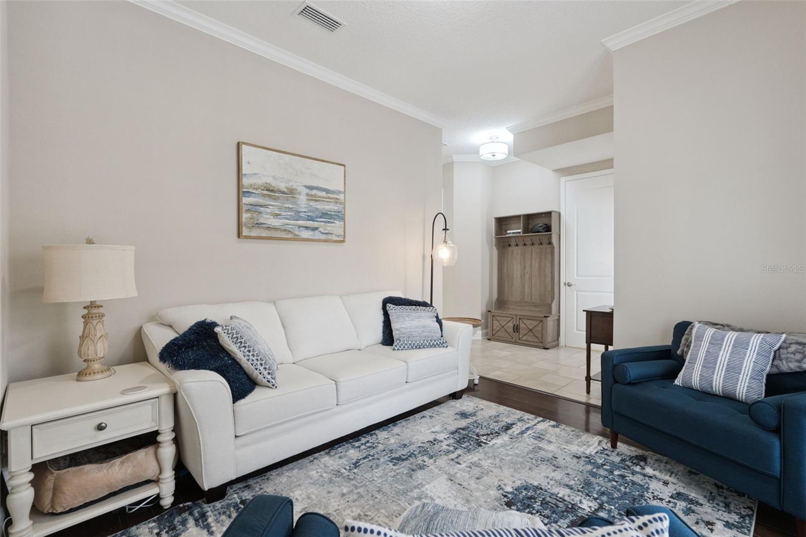 Image 8 of 82 For 1353 Navarre Street