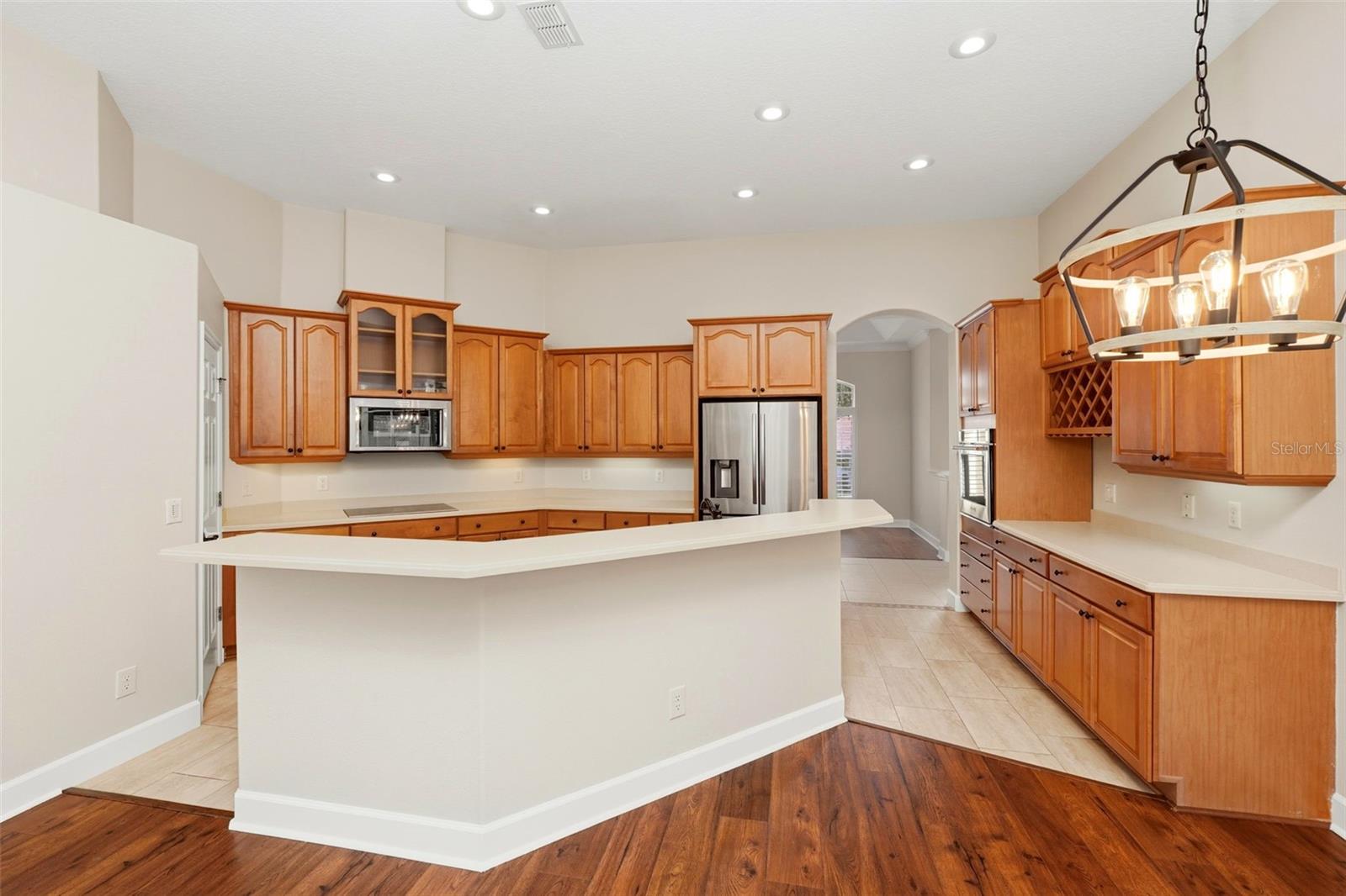 Image 15 of 39 For 270 Lakay Place