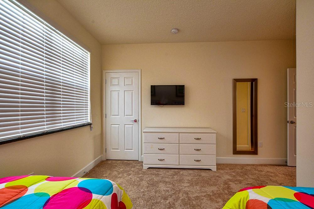 Image 15 of 51 For 1523 Still Drive