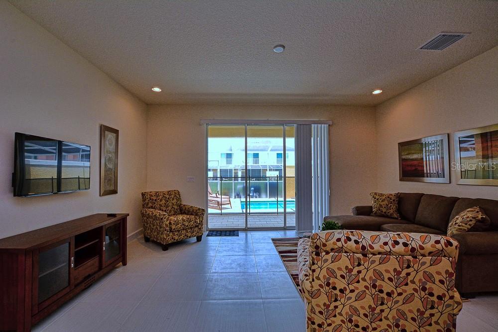 Image 9 of 51 For 1523 Still Drive