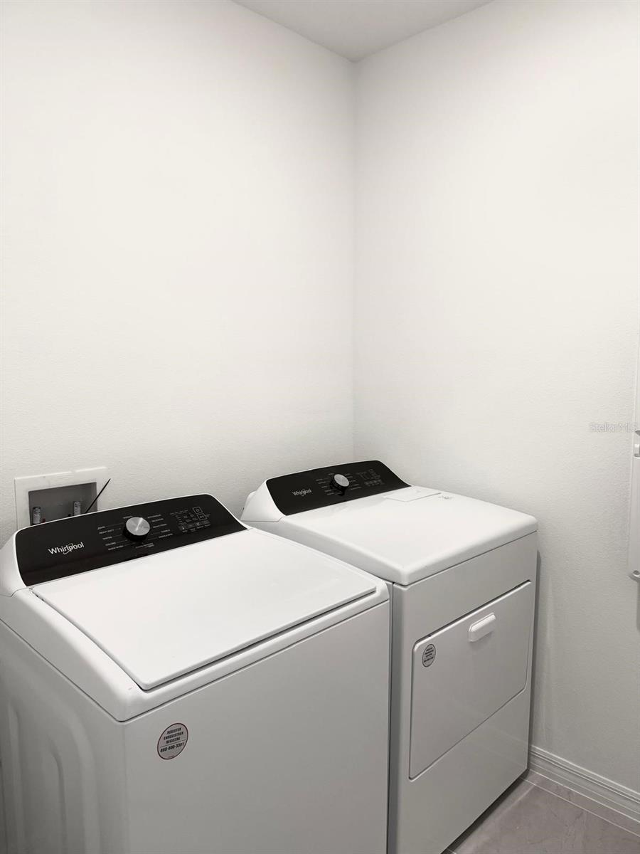 Image 18 of 25 For 4526 Windy Oak Way